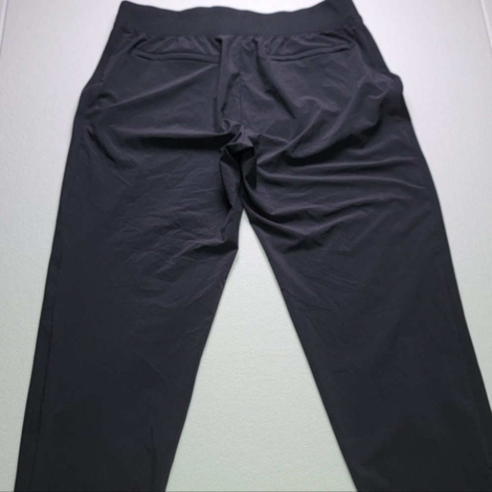 Athleta Black Activewear Pants - Picture 2 of 8